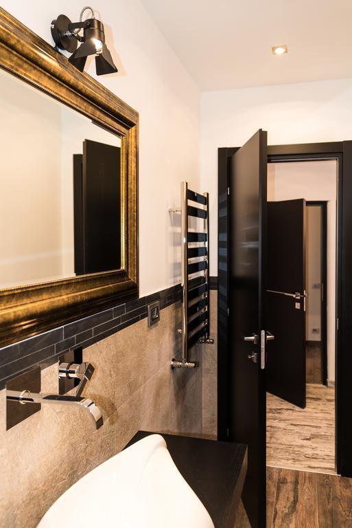 Trevi & Pantheon Luxury Rooms Ρώμη Δωμάτιο φωτογραφία